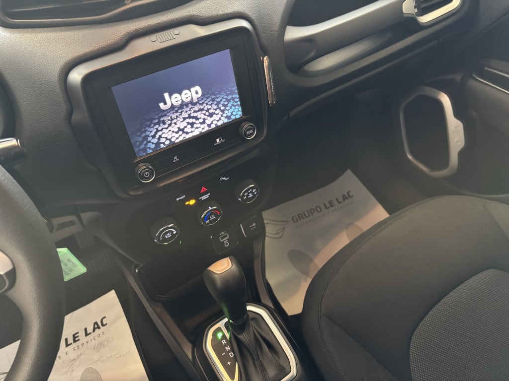 Imagem do veículo JEEP RENEGADE 1.8 16V FLEX SPORT 4P AUTOMÁTICO