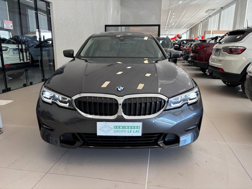 Imagem do veículo BMW 320i 2.0 16V TURBO FLEX GP AUTOMÁTICO