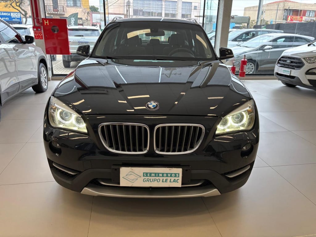 Imagem do veículo BMW X1 2.0 16V GASOLINA SDRIVE18I 4P AUTOMÁTICO