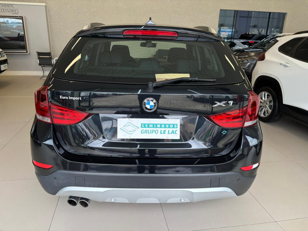 Imagem do veículo BMW X1 2.0 16V GASOLINA SDRIVE18I 4P AUTOMÁTICO