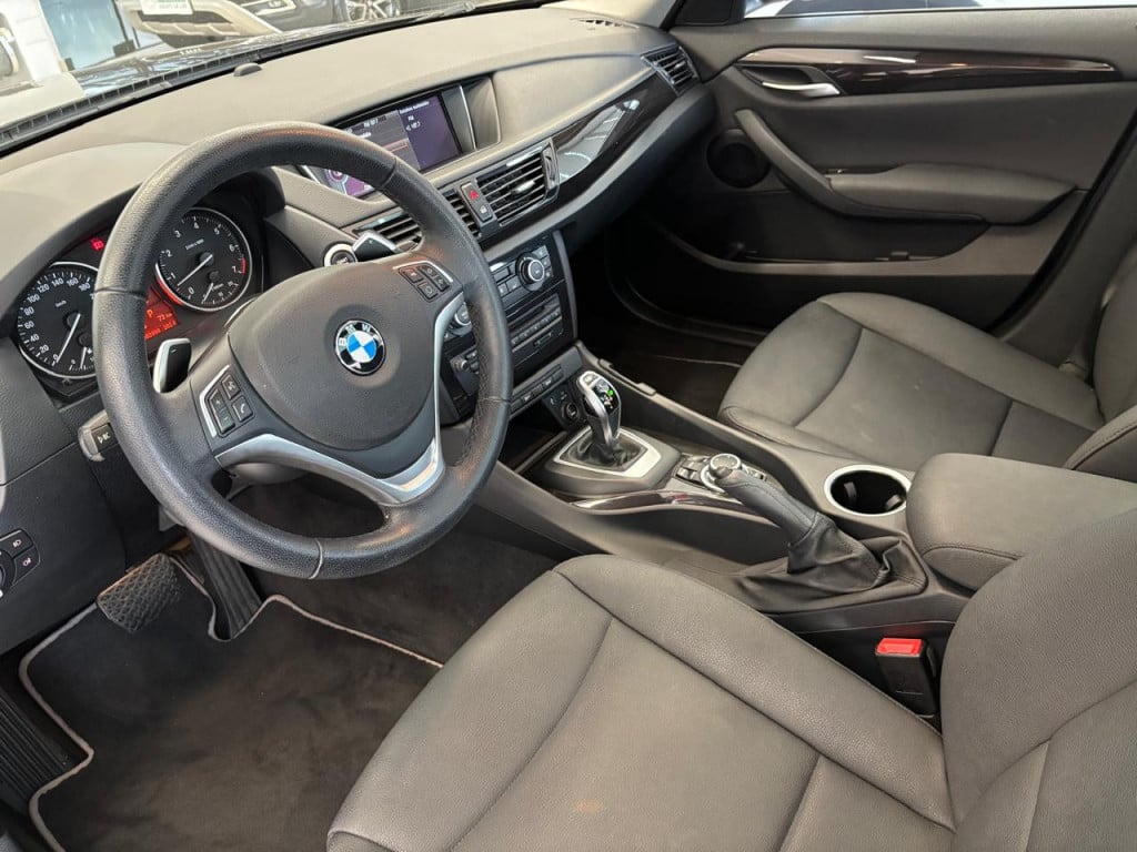 Imagem do veículo BMW X1 2.0 16V GASOLINA SDRIVE18I 4P AUTOMÁTICO