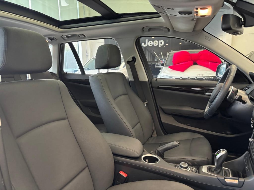 Imagem do veículo BMW X1 2.0 16V GASOLINA SDRIVE18I 4P AUTOMÁTICO