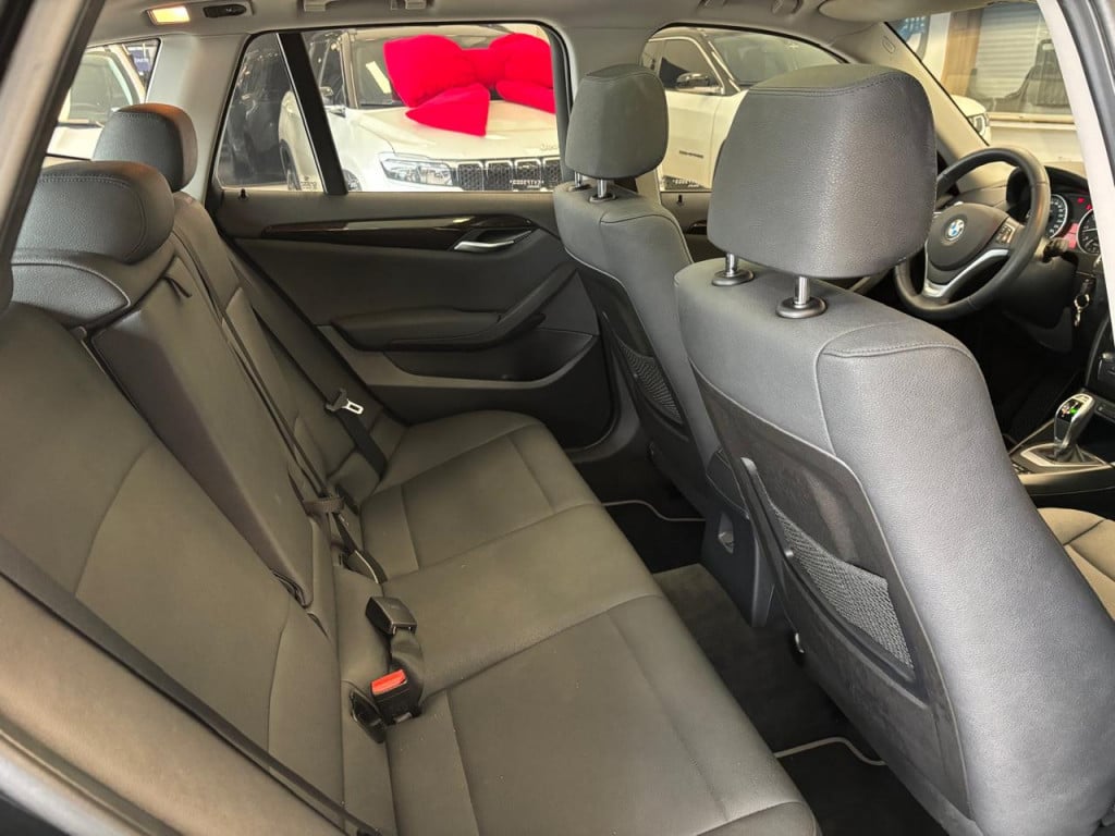 Imagem do veículo BMW X1 2.0 16V GASOLINA SDRIVE18I 4P AUTOMÁTICO
