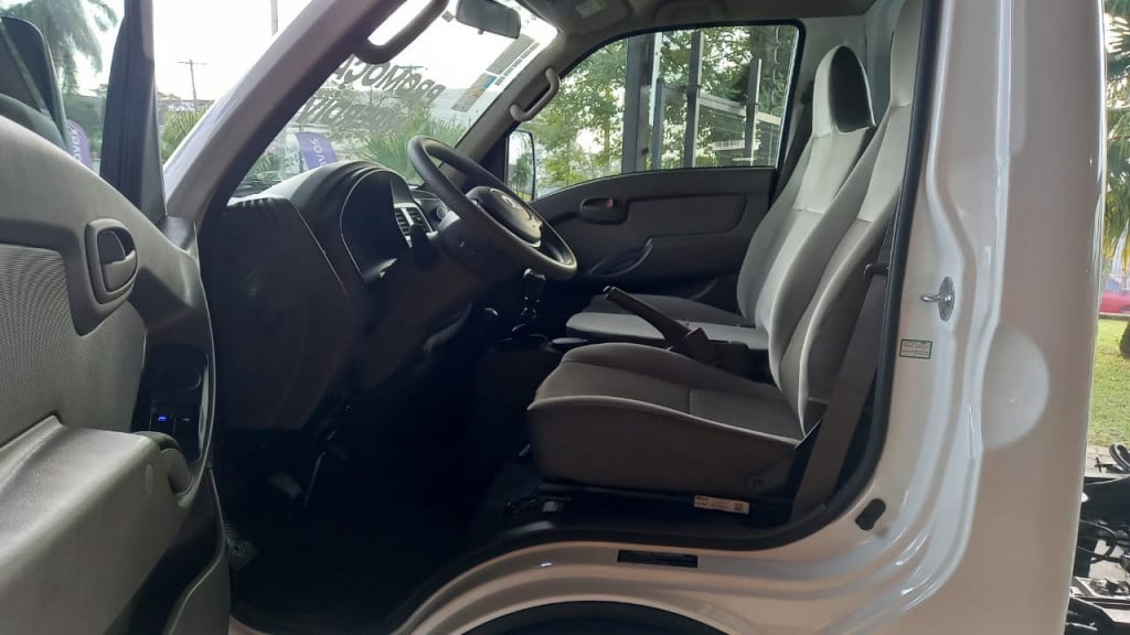 Imagem do veículo HYUNDAI HR 2.5 TURBO DIESEL CS 4WD MANUAL