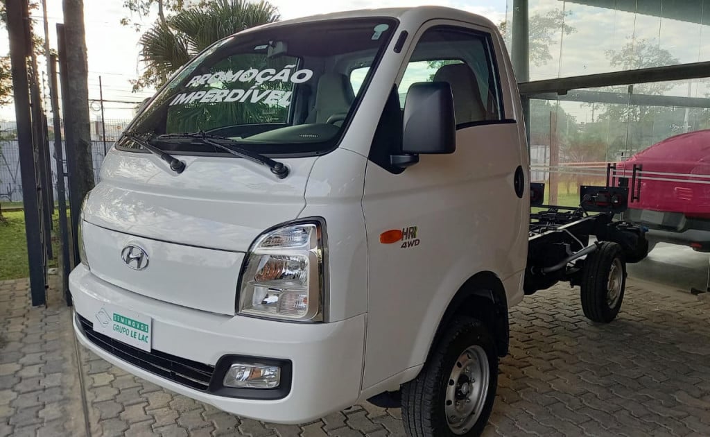 Imagem do veículo HYUNDAI HR 2.5 TURBO DIESEL CS 4WD MANUAL