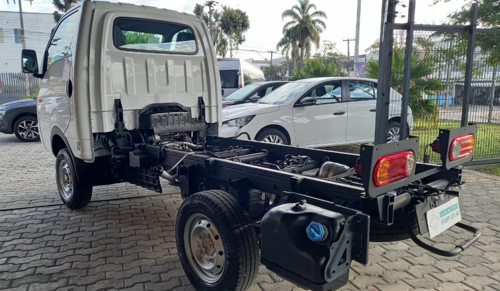Imagem do veículo HYUNDAI HR 2.5 TURBO DIESEL CS 4WD MANUAL