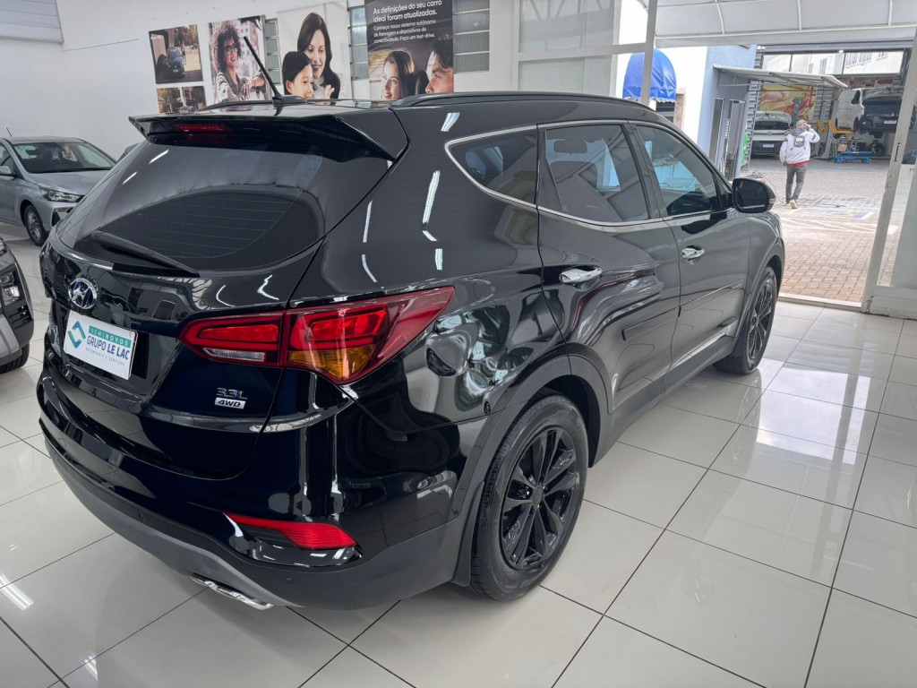 Imagem do veículo HYUNDAI SANTA FÉ 3.5 MPFI GLS V6 24V 285CV GASOLINA 4P AUTOMÁTICO