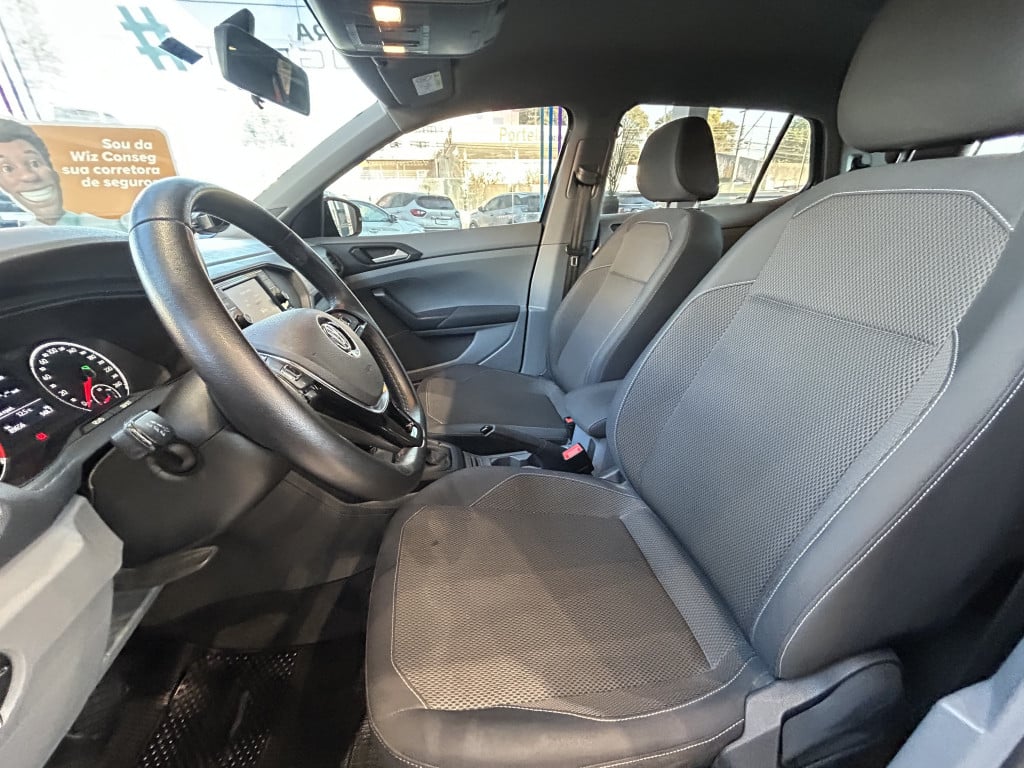 Imagem do veículo VOLKSWAGEN T-CROSS 1.0 200 TSI TOTAL FLEX AUTOMÁTICO