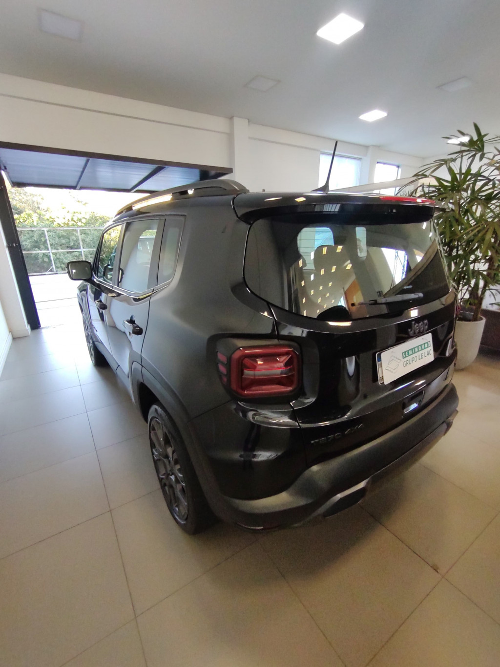 Imagem do veículo JEEP RENEGADE S T270 1.3 TB 4x4 Flex Aut.