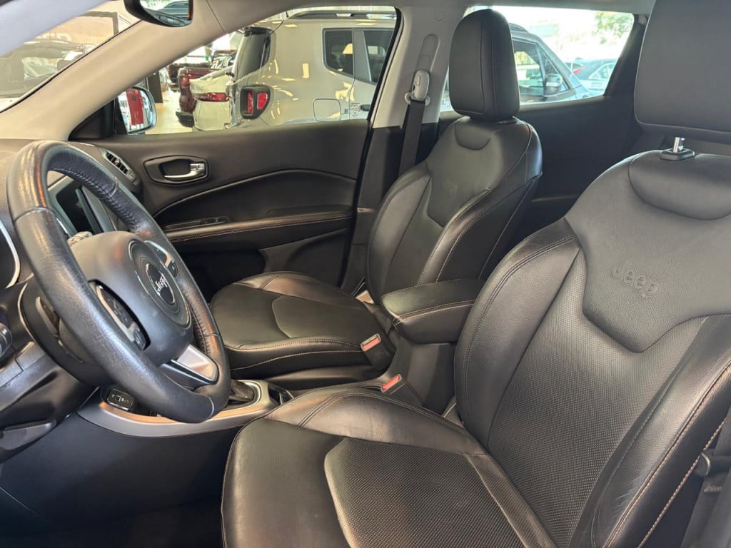 Imagem do veículo JEEP COMPASS 2.0 16V FLEX LONGITUDE AUTOMÁTICO