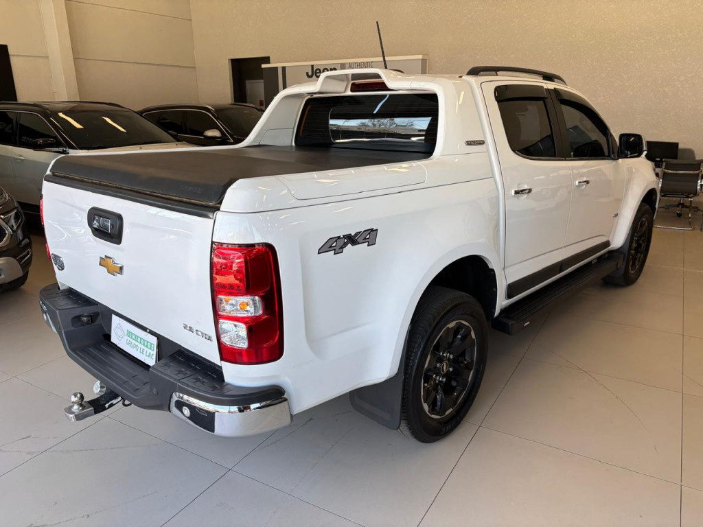 Imagem do veículo CHEVROLET S10 2.8 HIGH COUNTRY 4X4 CD 16V TURBO DIESEL 4P AUTOMÁTICO