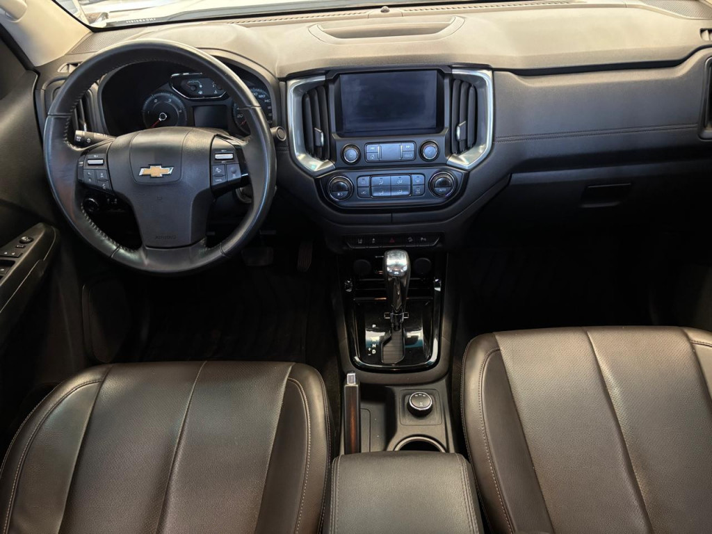 Imagem do veículo CHEVROLET S10 2.8 HIGH COUNTRY 4X4 CD 16V TURBO DIESEL 4P AUTOMÁTICO