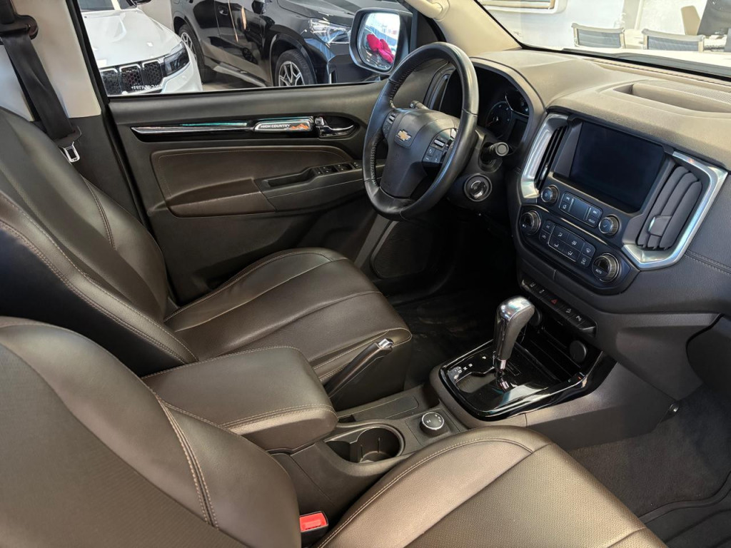 Imagem do veículo CHEVROLET S10 2.8 HIGH COUNTRY 4X4 CD 16V TURBO DIESEL 4P AUTOMÁTICO