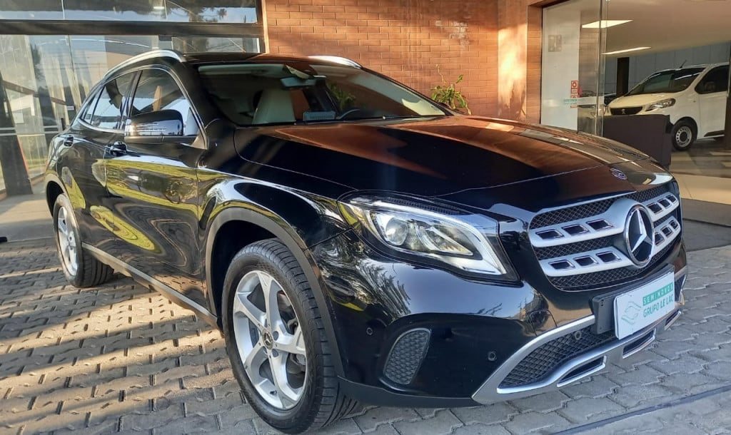Imagem do veículo MERCEDES-BENZ GLA 200 1.6 CGI ADVANCE 16V TURBO FLEX 4P AUTOMÁTICO