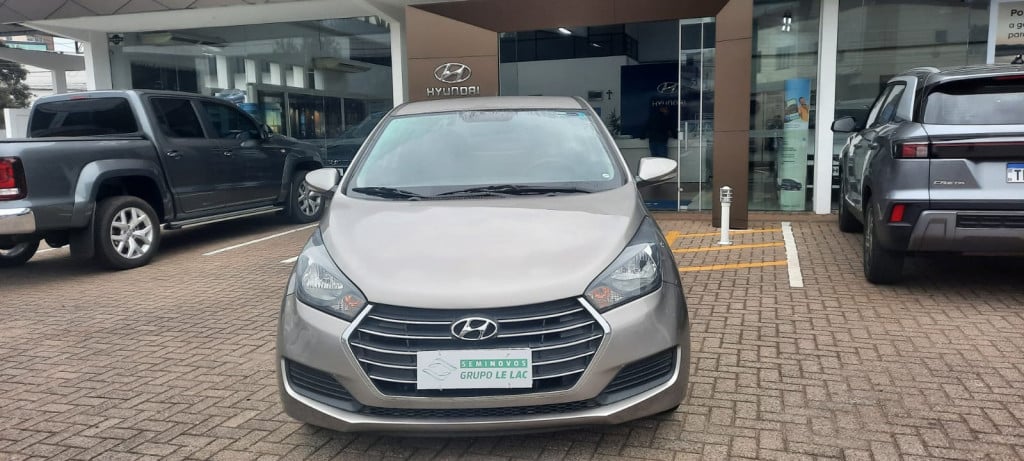 Imagem do veículo HYUNDAI HB20S 1.6 COMFORT STYLE 16V FLEX 4P MANUAL