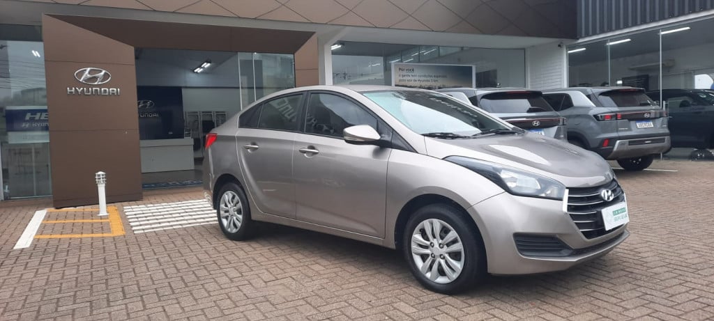 Imagem do veículo HYUNDAI HB20S 1.6 COMFORT STYLE 16V FLEX 4P MANUAL