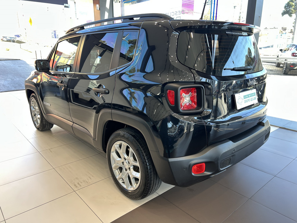 Imagem do veículo JEEP RENEGADE 1.8 16V FLEX SPORT 4P AUTOMÁTICO