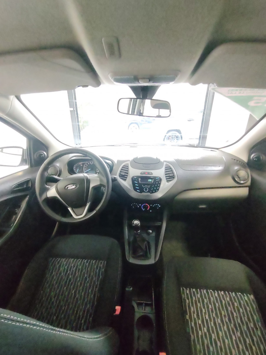 Imagem do veículo FORD KA 1.0 SE 12V FLEX 4P MANUAL