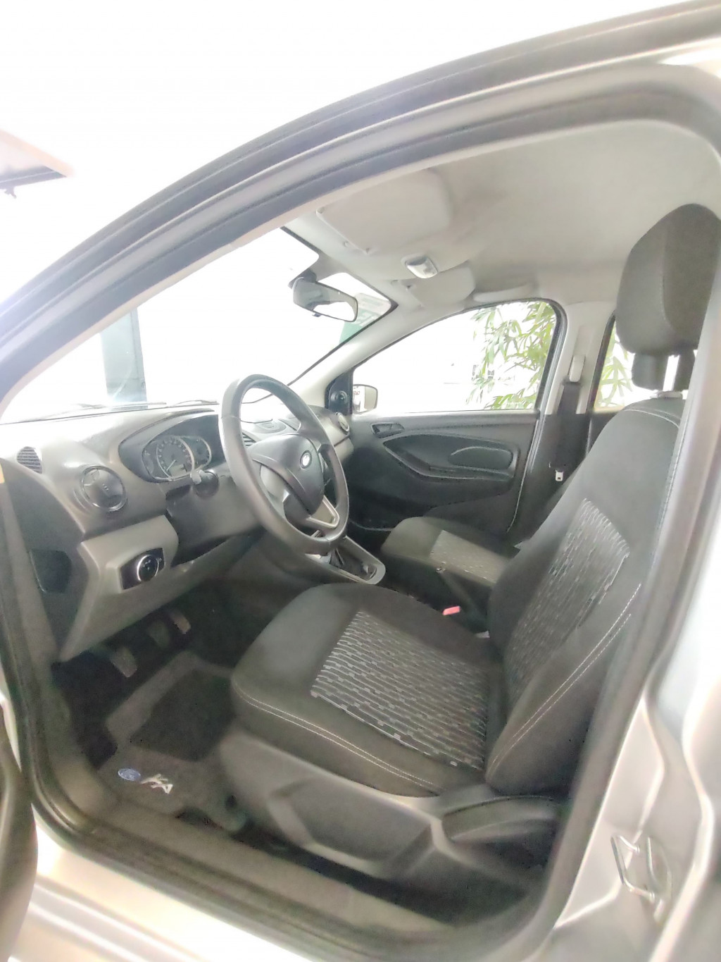 Imagem do veículo FORD KA 1.0 SE 12V FLEX 4P MANUAL