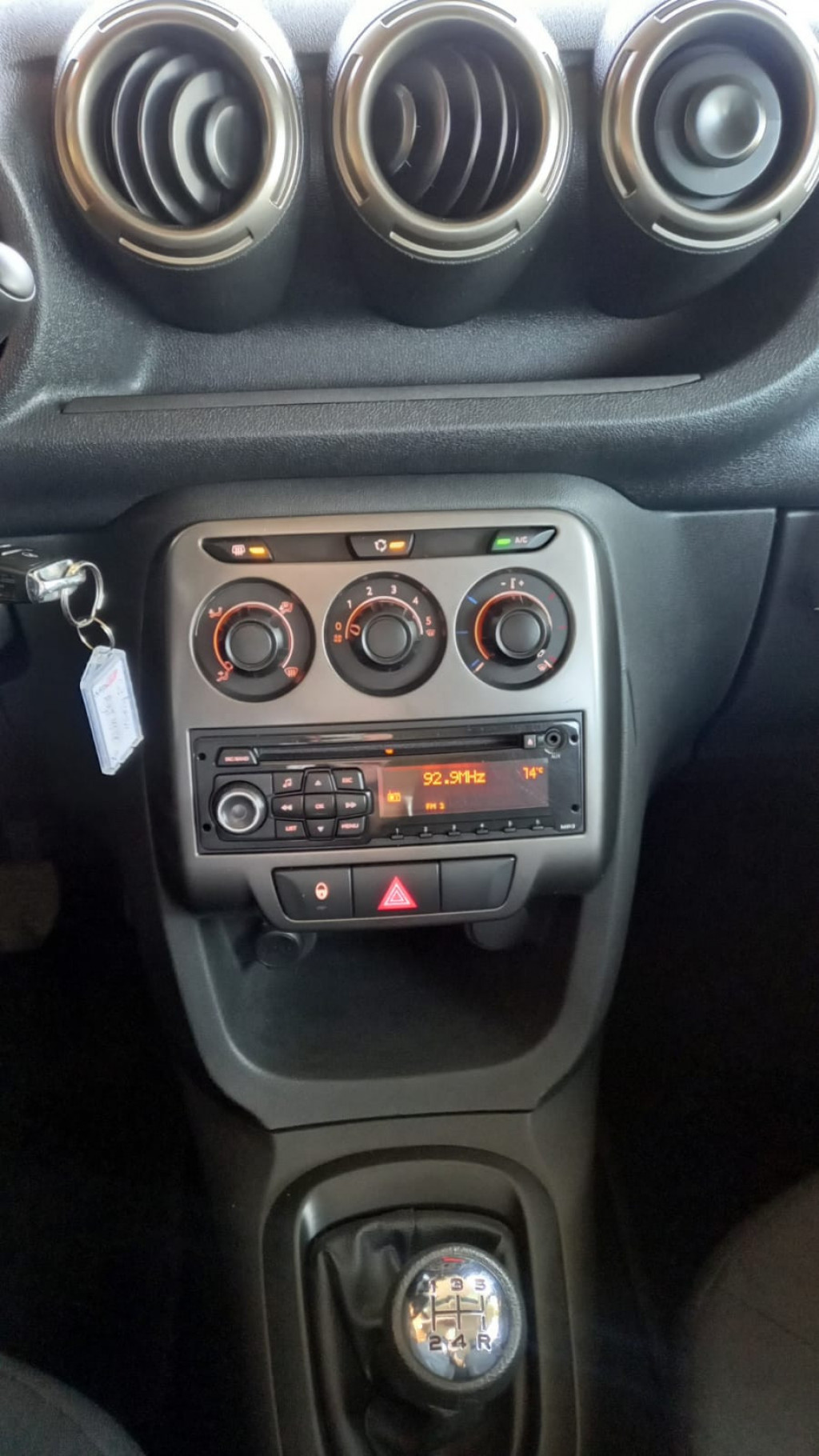 Imagem do veículo CITROËN C3 PICASSO 1.5 FLEX TENDANCE MANUAL