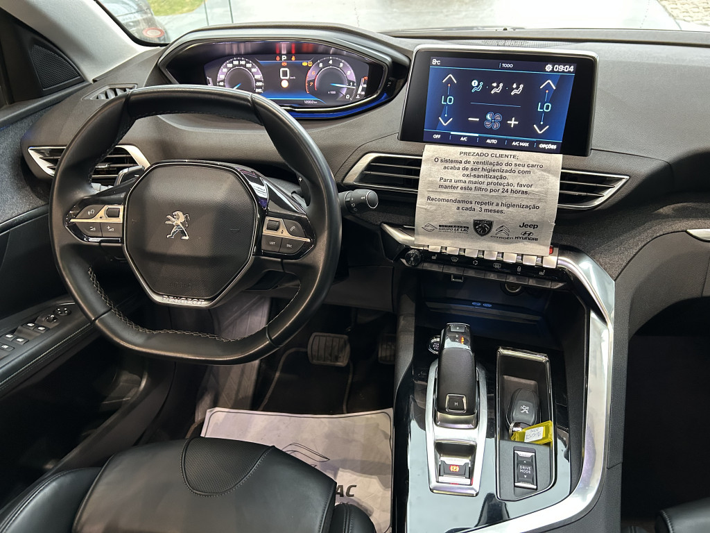 Imagem do veículo PEUGEOT 3008 1.6 GRIFFE THP 16V GASOLINA 4P AUTOMÁTICO