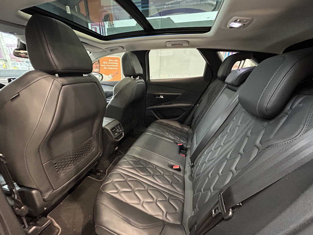Imagem do veículo PEUGEOT 3008 1.6 GRIFFE THP 16V GASOLINA 4P AUTOMÁTICO