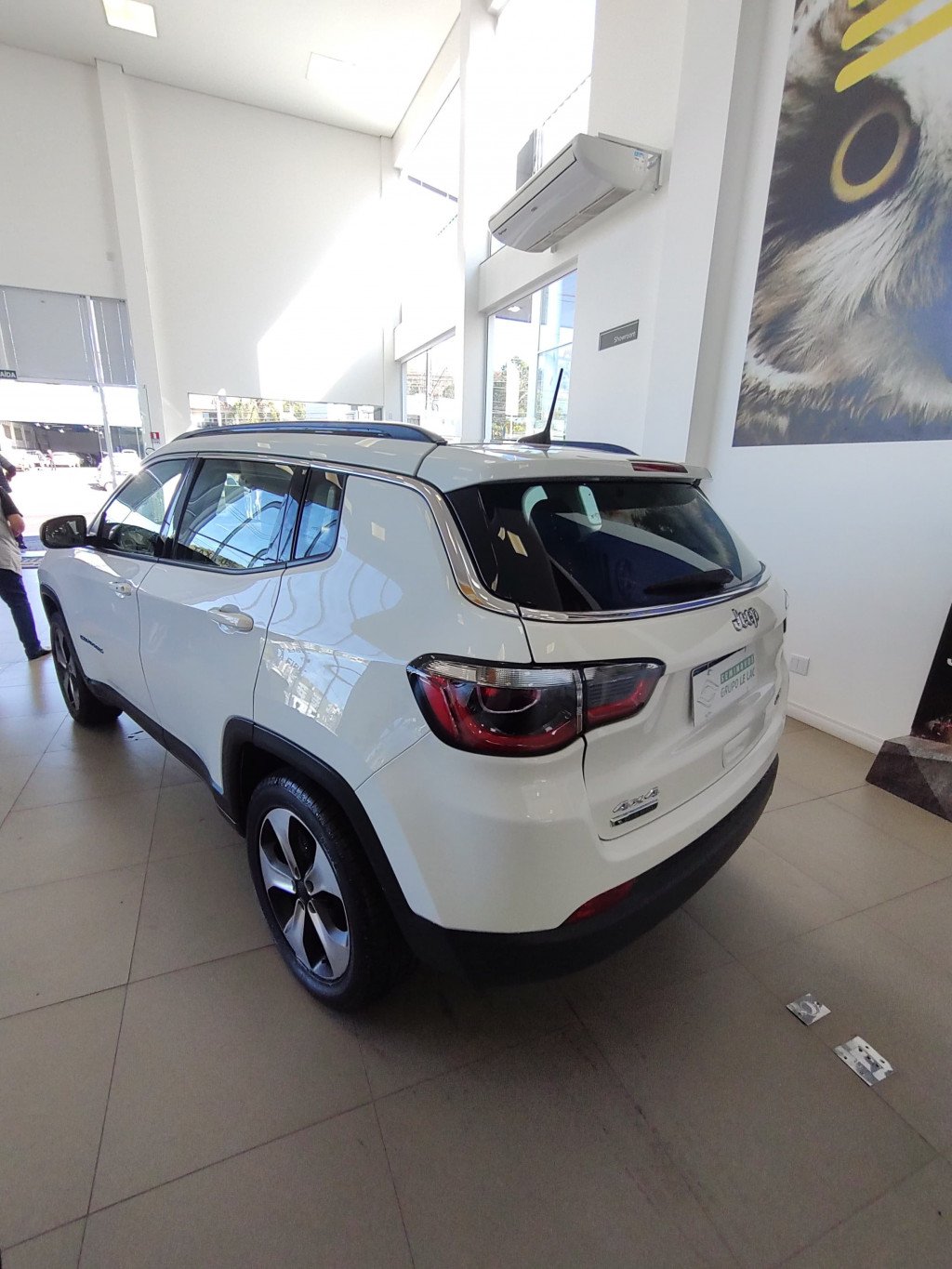 Imagem do veículo JEEP COMPASS 2.0 16V DIESEL LONGITUDE 4X4 AUTOMÁTICO