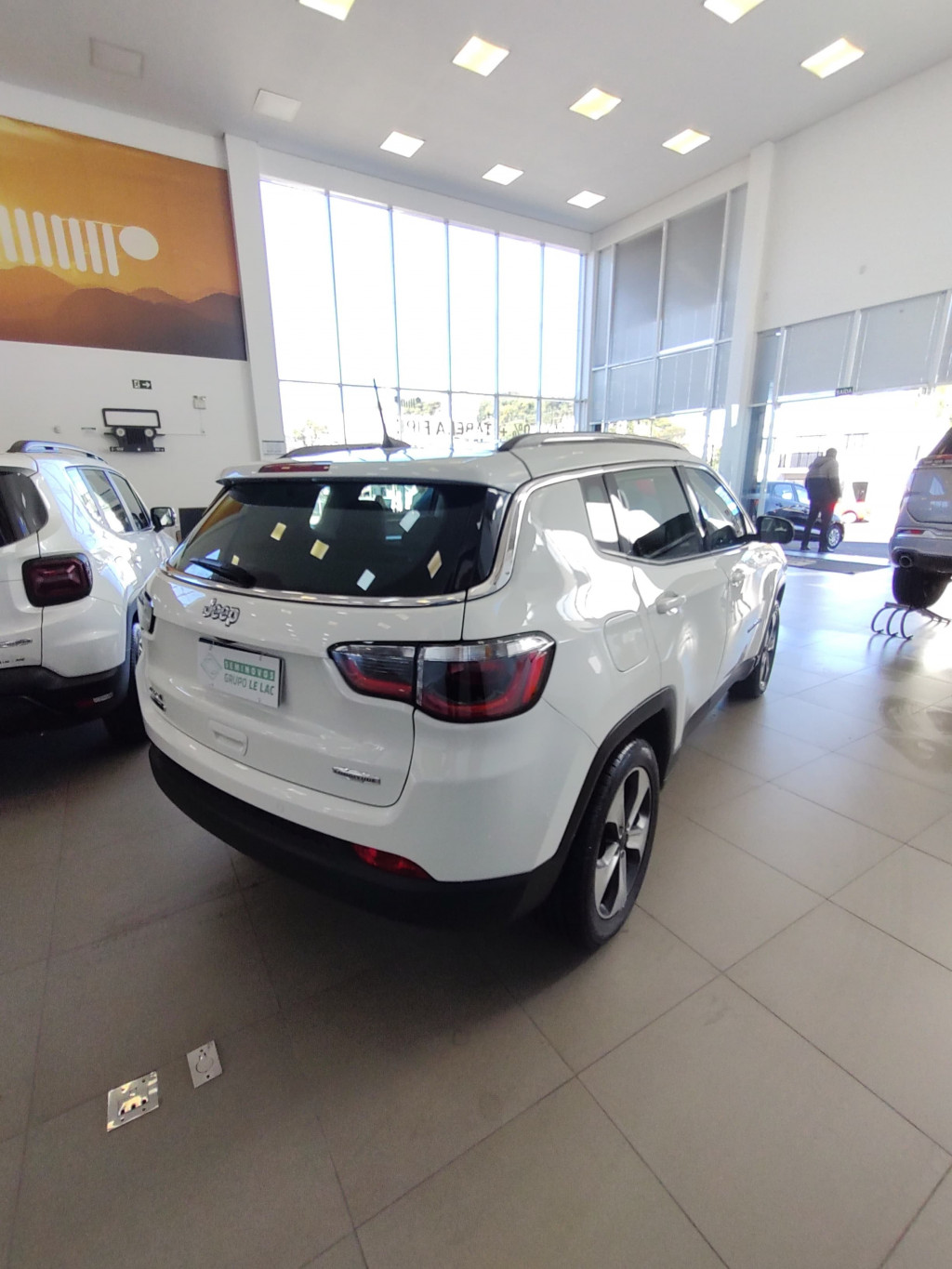 Imagem do veículo JEEP COMPASS 2.0 16V DIESEL LONGITUDE 4X4 AUTOMÁTICO