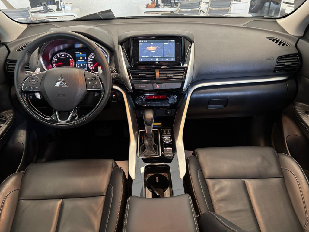 Imagem do veículo MITSUBISHI ECLIPSE CROSS 1.5 MIVEC TURBO GASOLINA HPE-S S-AWC CVT