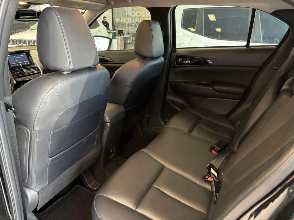 Imagem do veículo MITSUBISHI ECLIPSE CROSS 1.5 MIVEC TURBO GASOLINA HPE-S S-AWC CVT