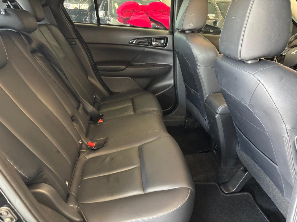 Imagem do veículo MITSUBISHI ECLIPSE CROSS 1.5 MIVEC TURBO GASOLINA HPE-S S-AWC CVT