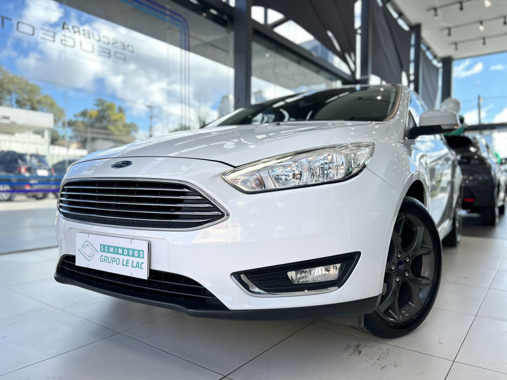 FORD FOCUS 1.6 SE 16V FLEX 4P MANUAL