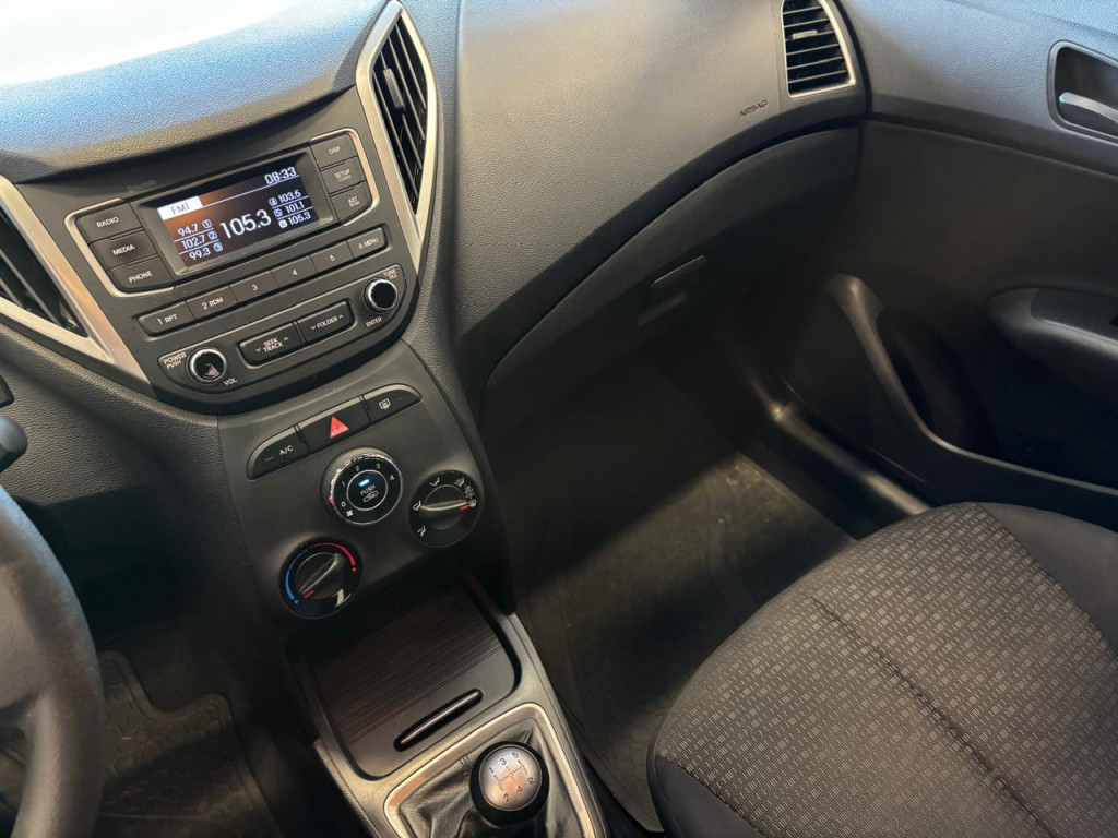 Imagem do veículo HYUNDAI HB20 1.0 COMFORT 12V FLEX 4P MANUAL