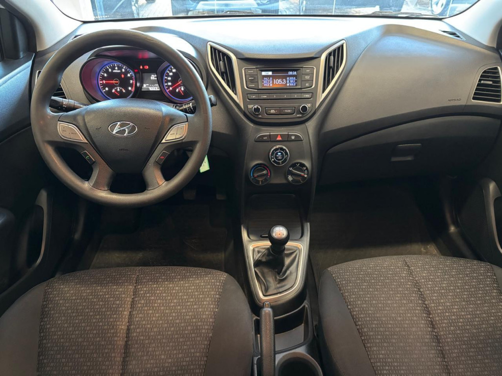 Imagem do veículo HYUNDAI HB20 1.0 COMFORT 12V FLEX 4P MANUAL