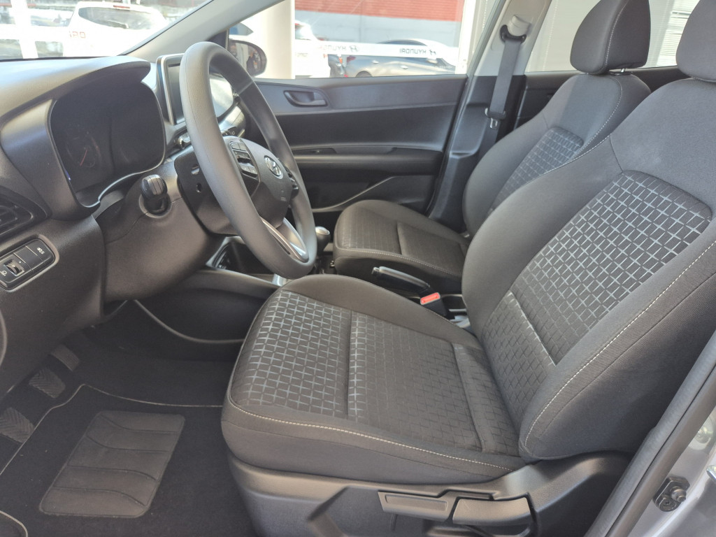 Imagem do veículo HYUNDAI HB20 1.0 COMFORT PLUS 12V FLEX 4P MANUAL