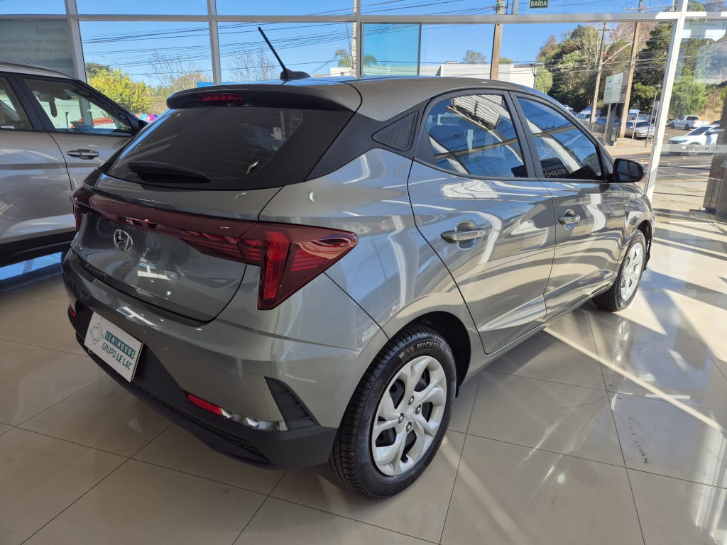 Imagem do veículo HYUNDAI HB20 1.0 COMFORT PLUS 12V FLEX 4P MANUAL