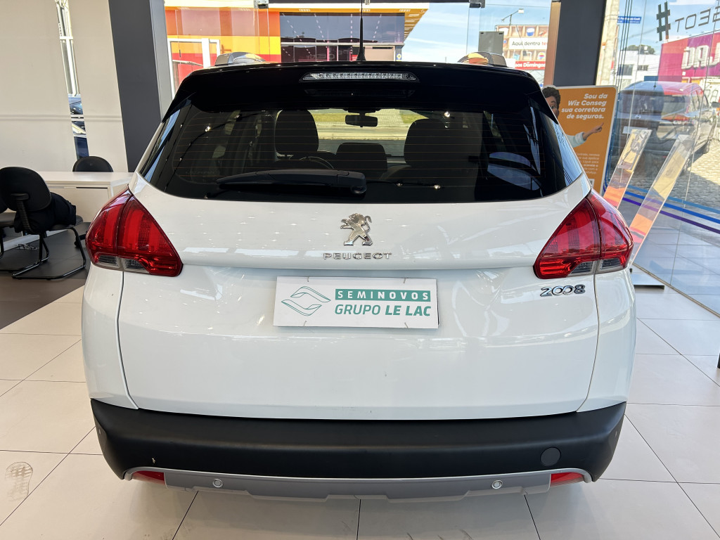 Imagem do veículo PEUGEOT 2008 1.6 16V FLEX ALLURE 4P AUTOMÁTICO