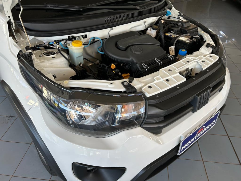 Imagem do veículo FIAT MOBI TREKKING 1.0 Flex 5p.