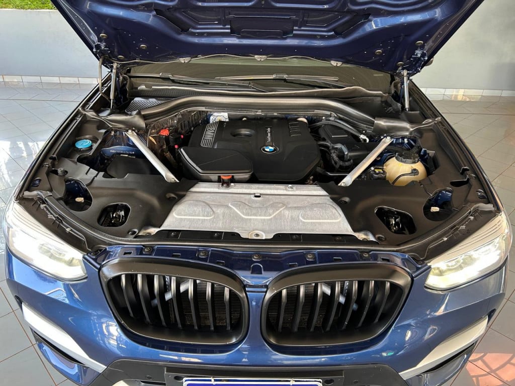 Imagem do veículo BMW X3 2.0 16V GASOLINA X LINE XDRIVE30I STEPTRONIC