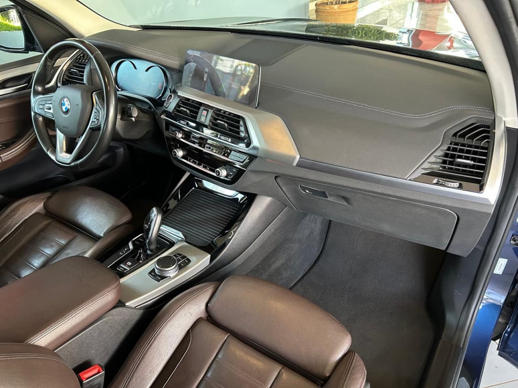 Imagem do veículo BMW X3 2.0 16V GASOLINA X LINE XDRIVE30I STEPTRONIC