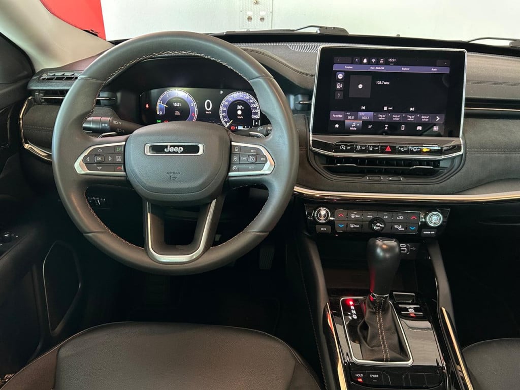 Imagem do veículo JEEP COMMANDER Limited T270 1.3 TB Flex Aut.