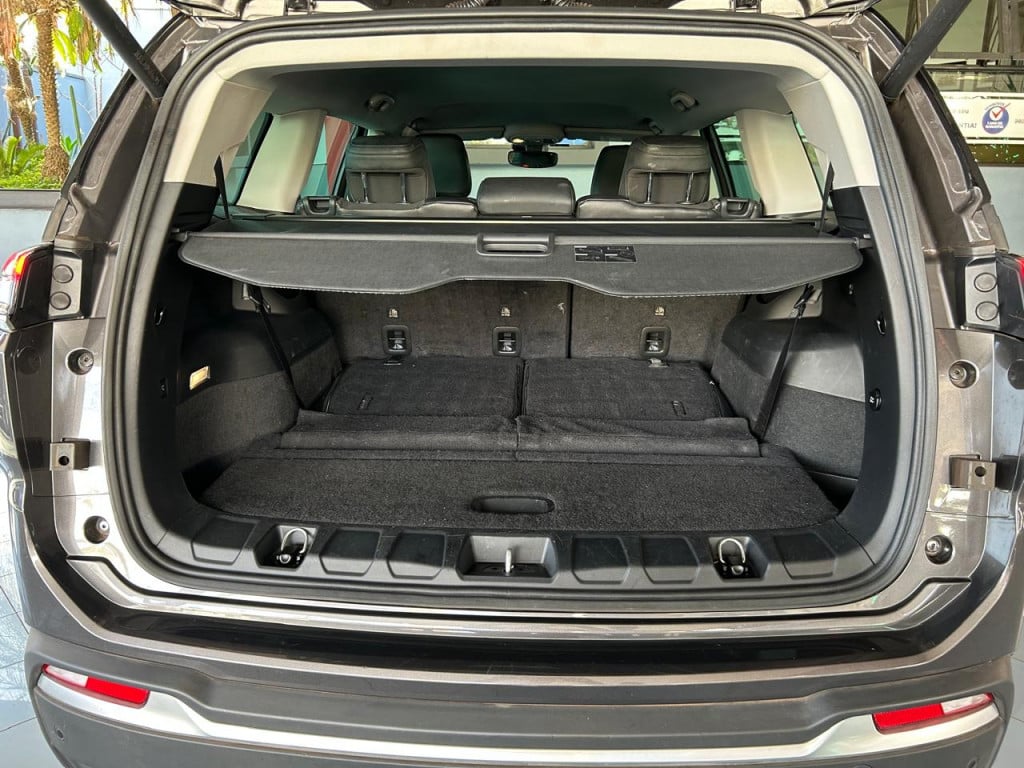 Imagem do veículo JEEP COMMANDER Limited T270 1.3 TB Flex Aut.