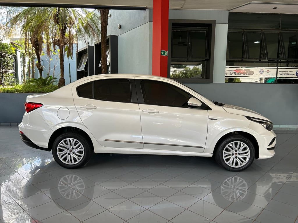 Imagem do veículo FIAT CRONOS 1.8 E.TORQ FLEX DRIVE AT6