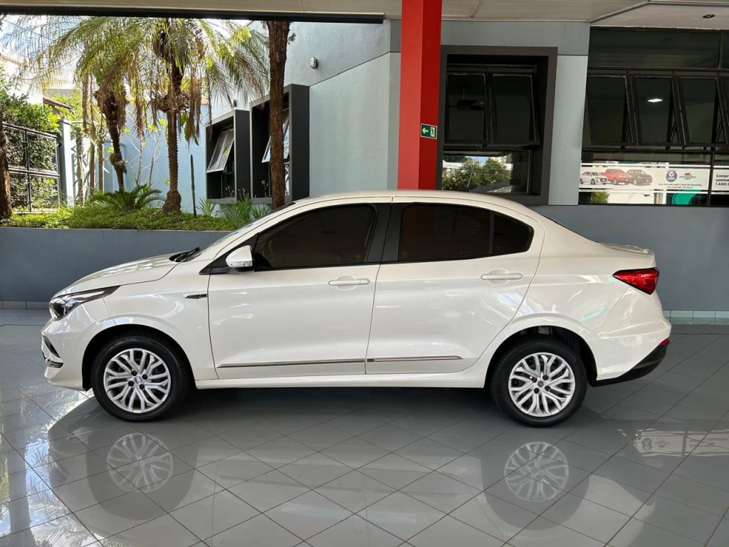 Imagem do veículo FIAT CRONOS 1.8 E.TORQ FLEX DRIVE AT6
