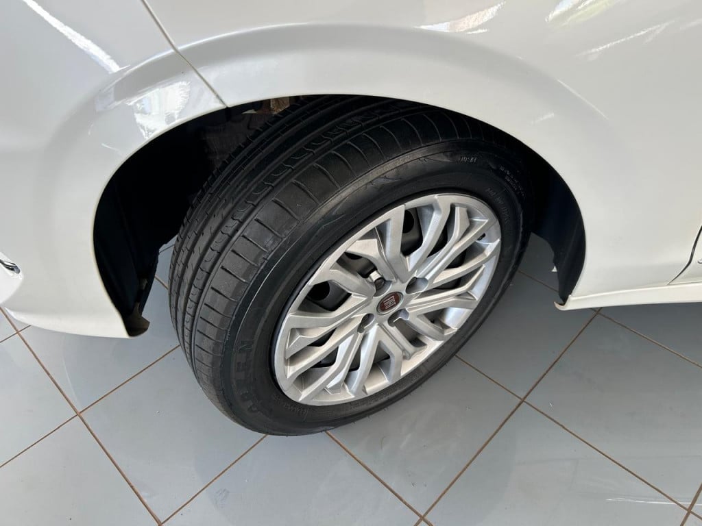 Imagem do veículo FIAT CRONOS 1.8 E.TORQ FLEX DRIVE AT6