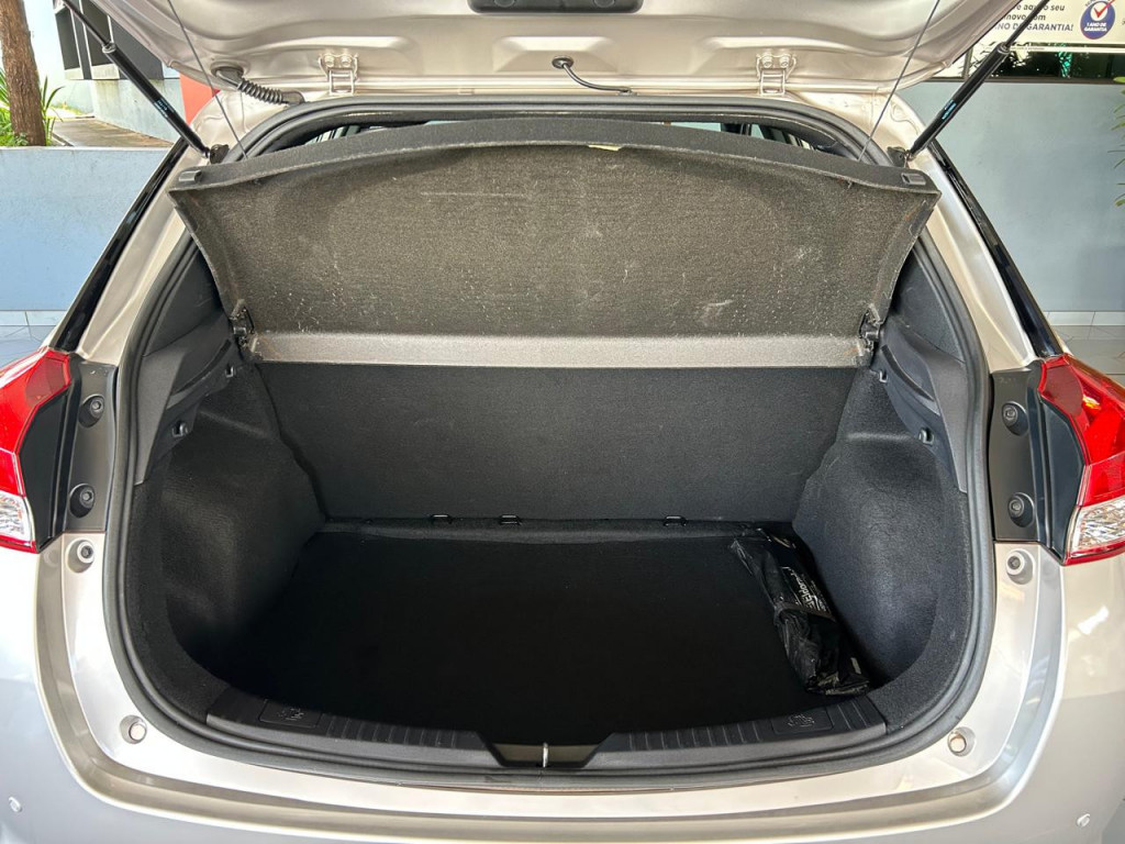 Imagem do veículo TOYOTA YARIS 1.3 16V FLEX XL MULTIDRIVE