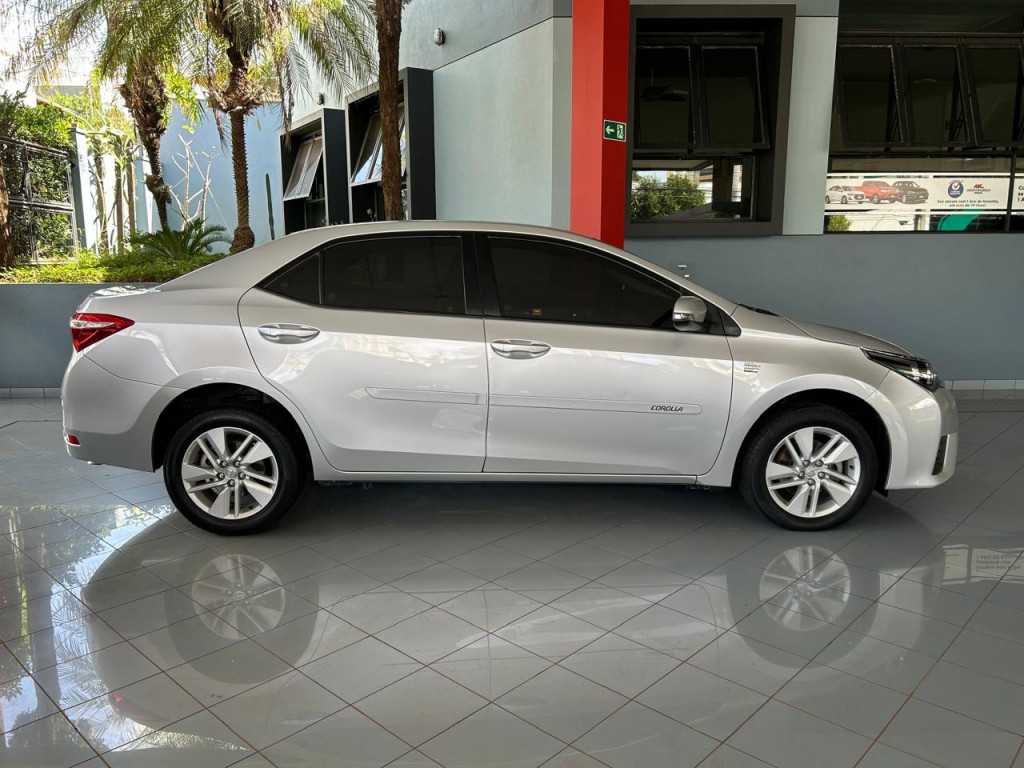 Imagem do veículo TOYOTA COROLLA 1.8 GLI 16V FLEX 4P AUTOMÁTICO