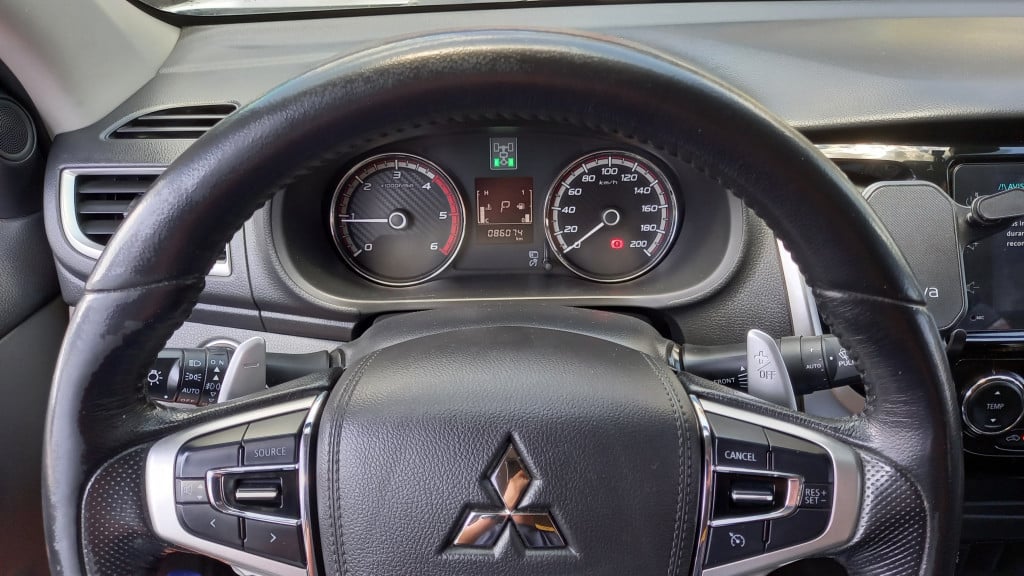 Imagem do veículo MITSUBISHI L200 TRITON 2.4 16V TURBO DIESEL SPORT HPE-S CD 4P 4X4 AUTOMÁTICO