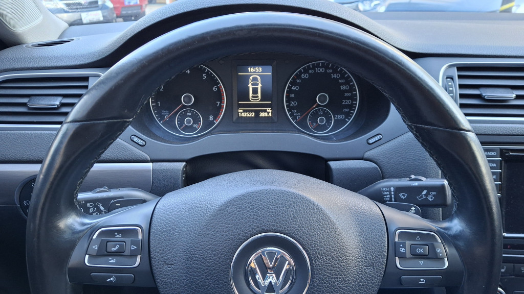Imagem do veículo VOLKSWAGEN JETTA 2.0 TSI HIGHLINE 211CV GASOLINA 4P TIPTRONIC