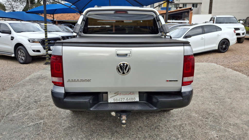 Imagem do veículo VOLKSWAGEN AMAROK 2.0 COMFORTLINE 4X4 CD 16V TURBO INTERCOOLER DIESEL 4P AUTOMÁTICO